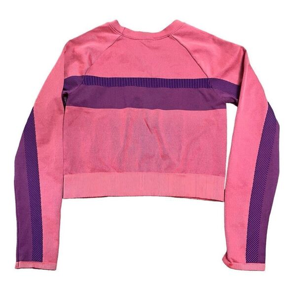 Fabletics Womens Heavy Long Sleeve Cropped Workout Shirt Size Medium Active - Picture 2 of 3